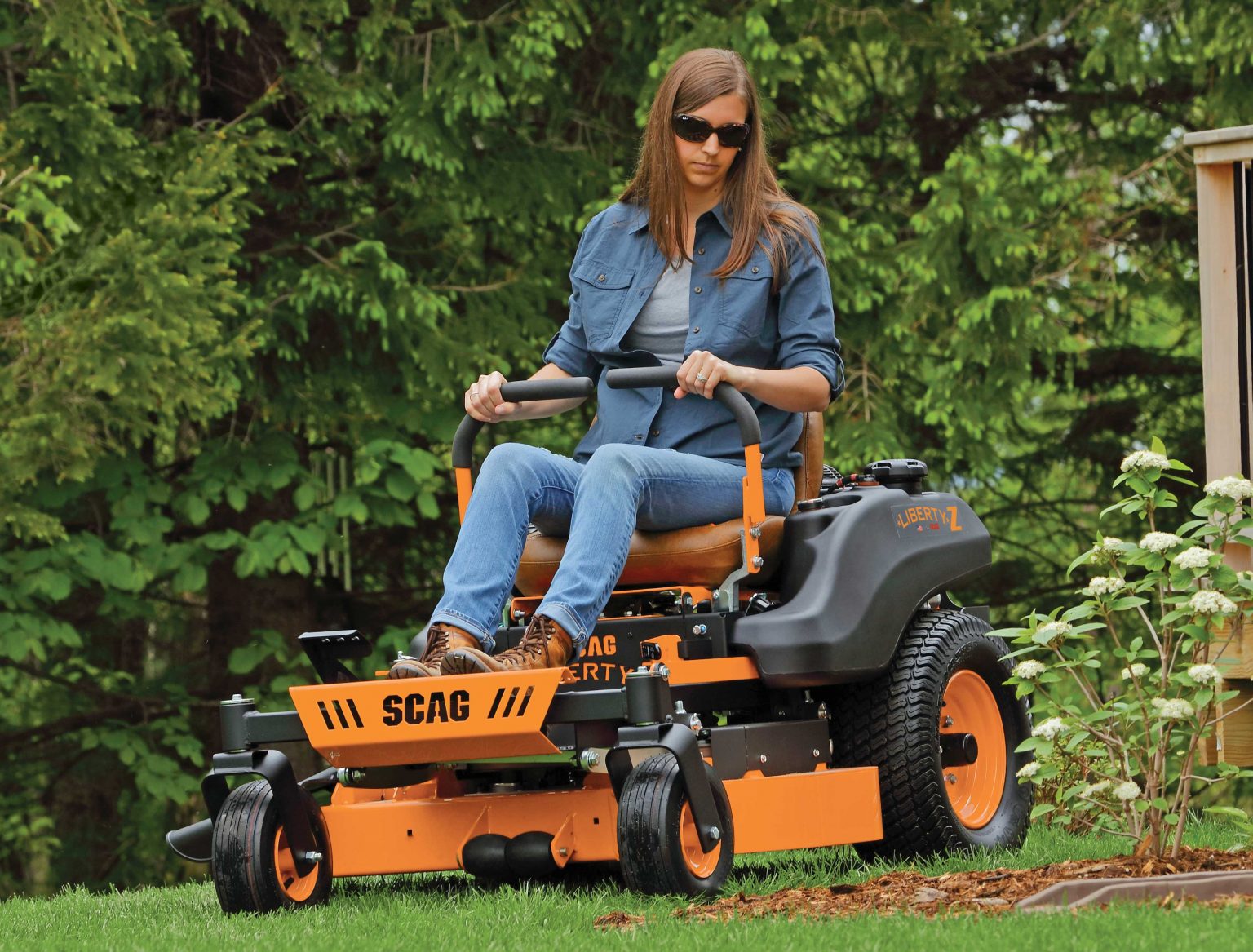 8C11 SZL-36H-18FR LIBERTY-Z ZERO-TURN